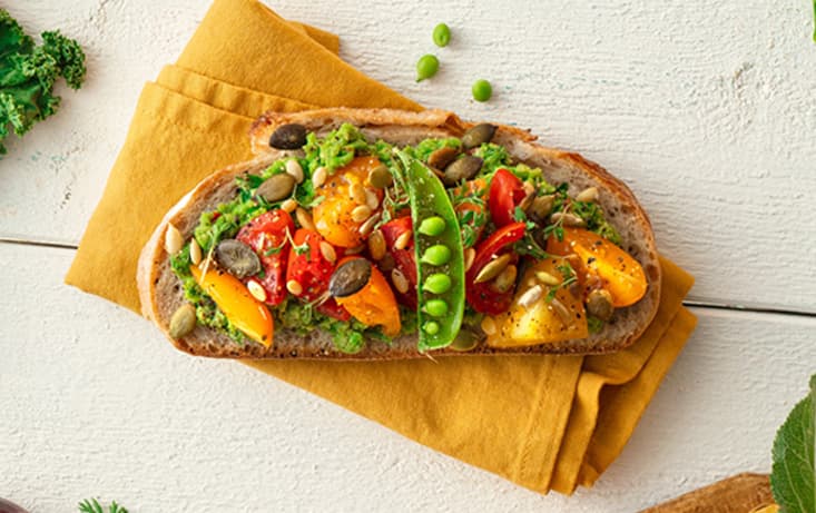 Macka med Ärtguacamole & Solmogna Tomater - Recept | Pågen